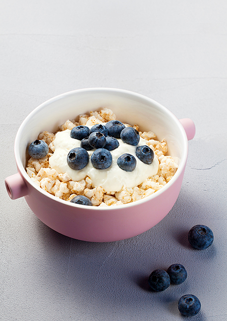3 полезных рецепта для завтрака на основе йогурта