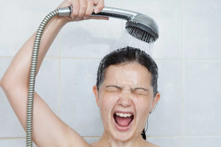 Фото - Почему мыться вредно для здоровья?