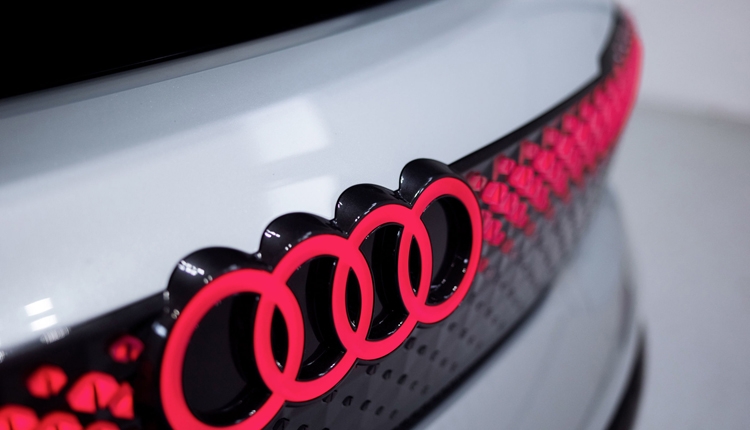 Фото - Audi представит до 2025 года более 20 электрифицированных моделей»