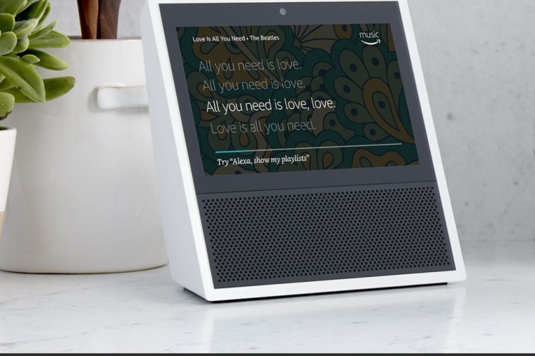 Фото - Amazon представила смарт-динамик Echo Show с поддержкой видеозвонков и воспроизведения видео YouTube»